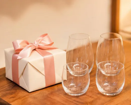 Gift glassware bundle